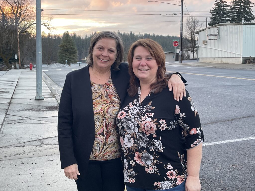 Medical Lake Mayor Terry Cooper with sister Gerri Johnson